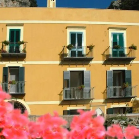 Hotel L'argine Fiorito Atrani