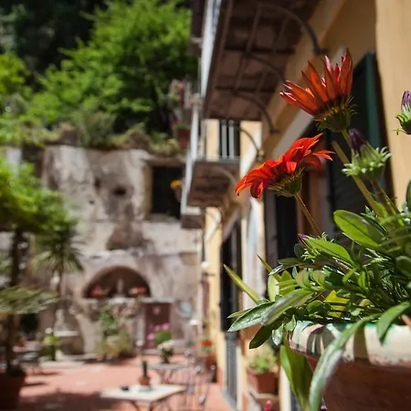 Hotel L'argine Fiorito 2*